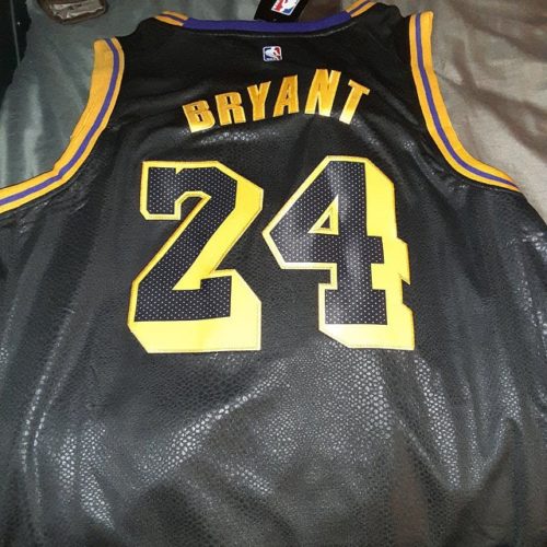 Kobe Bryant #24 Los Angeles Lakers City Edition Black Jersey With Love Path photo review
