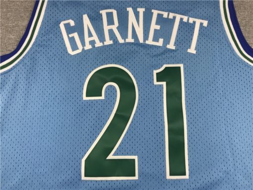 Kevin Garnett 21 Minnesota Timberwolves M&N Blue 1995-96 Classic Jersey