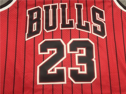 Michael Jordan Chicago Bulls 1995-96 Red Hardwood Classics Reload Jersey logo