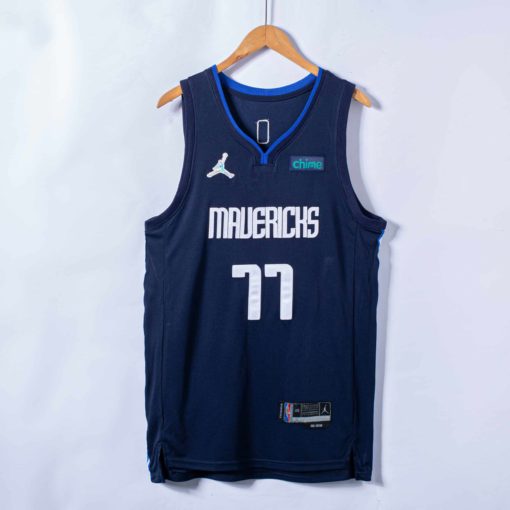 Luka Doncic 77 Dallas Mavericks 2020 Statement Edition Navy Swingman Jersey