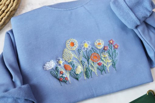 Vintage Wildflowers Embroidered Crewneck Sweatshirt Hoodie - Floral Fine Line Aesthetic